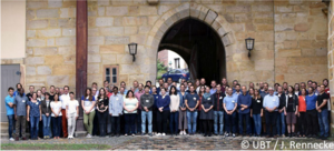 Team des Bayreuther Sonderforschungsbereich 1357 Mikroplastik bei der Kick-off-Veranstaltung 2019 auf Schloss Thurnau